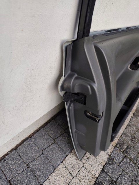 Drzwi lewe LIGIER XTOO manualne na korbke.